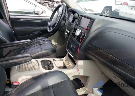 2014 Chrysler Town & Country Touring L from USA, damaged, VIN 2C4RC1CG1ER743645